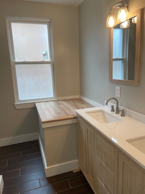 Bathroom - 1604 Rutherford Ave
