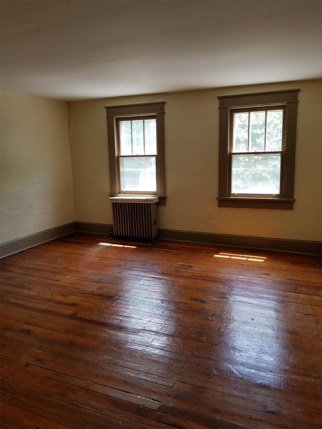 445 E Abbott St, Lansford, PA 18232 House Rental in Lansford, PA