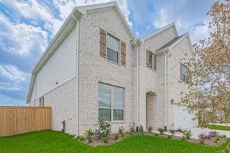 Building Photo - 5243 Trenton Arbor Ln