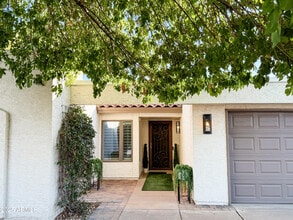 Building Photo - 8165 E Del Caverna Dr