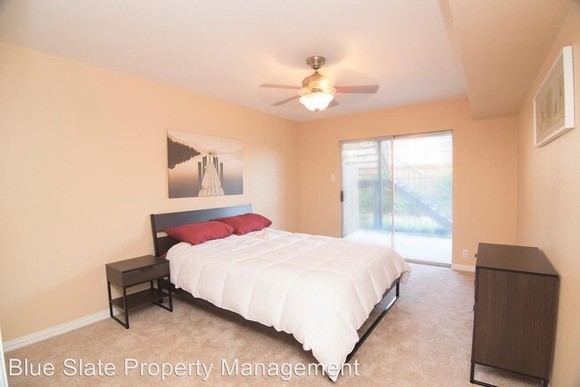 Building Photo - 5212 Fleetwood Oaks Ave