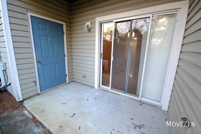 Building Photo - 729 Bragg Dr C Wilmington NC 28412 Central...