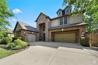 Building Photo - 1923 Graystone Hills Dr