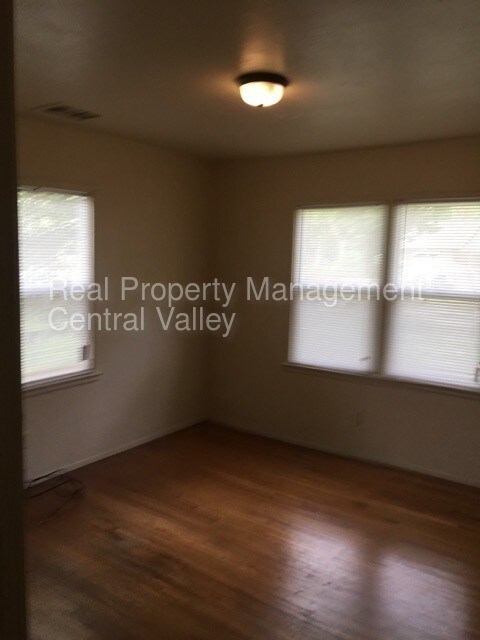 Building Photo - Modesto 3 Bedroom 2 Bathroom