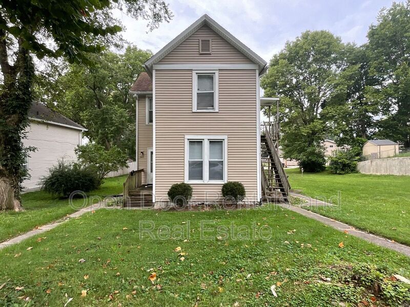 1921 Hillside Ave Unit Apt 1, Fort Wayne, IN 46805 Condo for Rent in