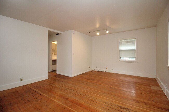 Foto del edificio - 1807-1811 SW Market St