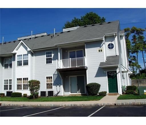 Building Photo - 1206 Duke Dr