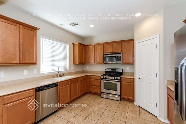 Foto del edificio - 2425 Rue Royale St