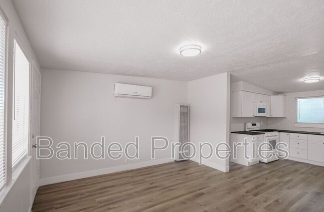 Building Photo - 1390 W 7800 S