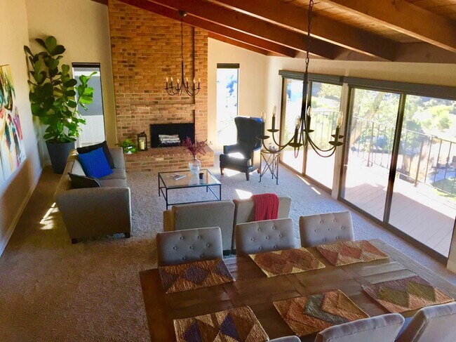 Building Photo - 28430 Wimbleton Ln