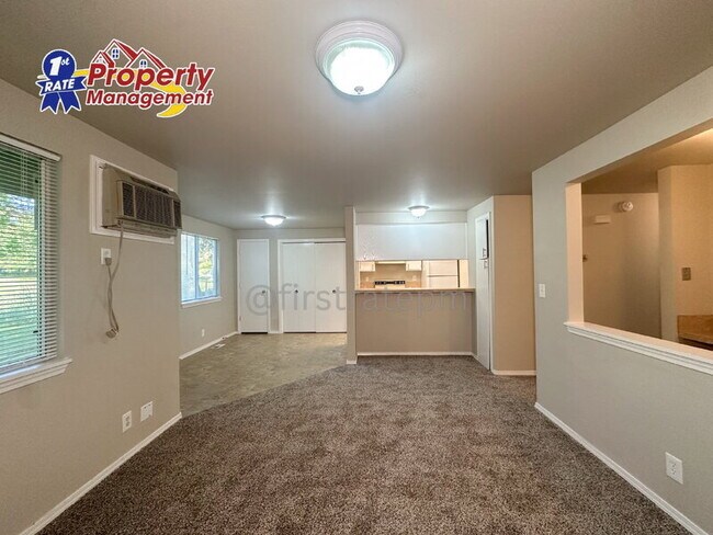 Foto del edificio - 2833 W Malad St