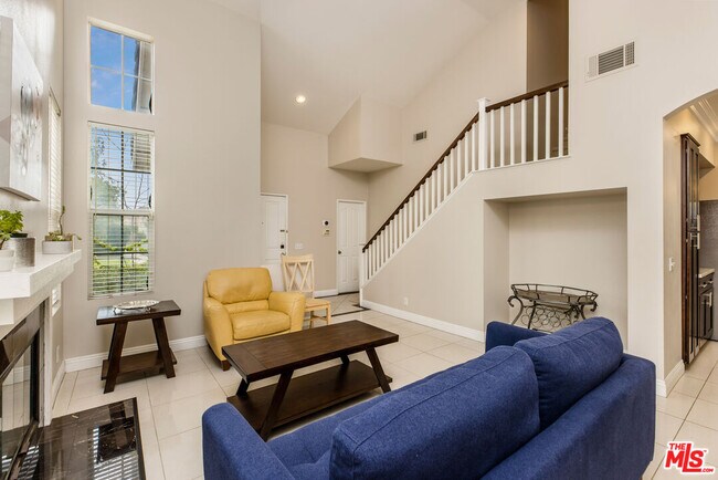 Foto del edificio - 1759 Canyon Vista Dr