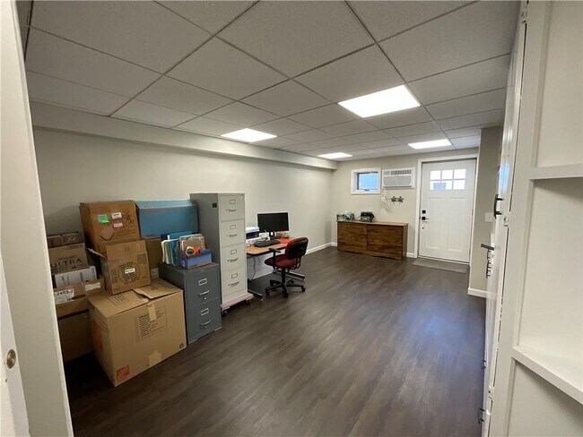 Foto del edificio - 141 Edaville Ct