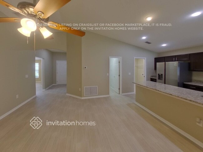 Building Photo - 7958 Chestnut View Dr