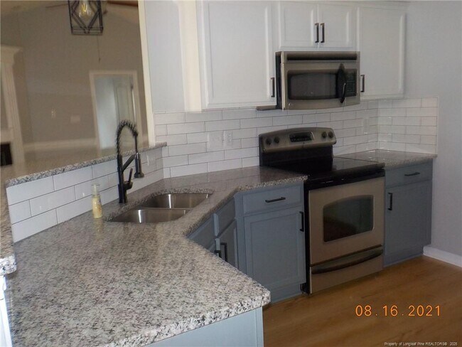 Building Photo - 107 Mckinley Dr