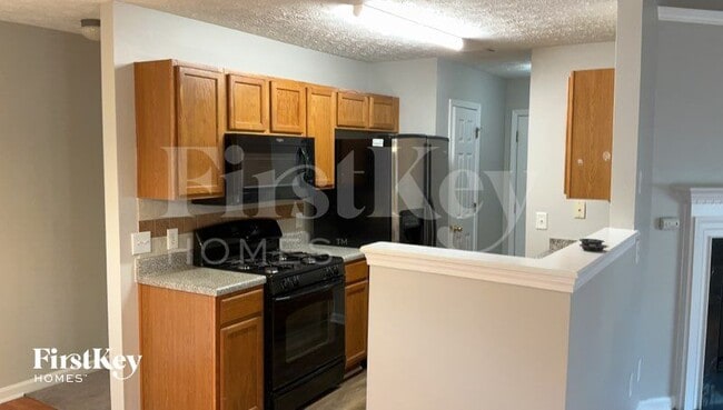 Foto del edificio - 3080 Lakeside Cir