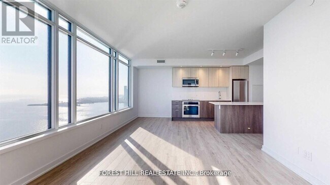 Photo du bâtiment - 1926 Lake Shore Blvd W