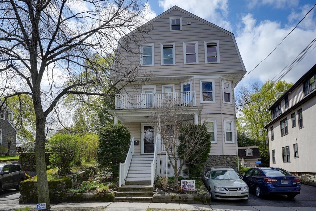52 Burnham St Unit 3, Belmont, MA 02478 Room for Rent in Belmont, MA