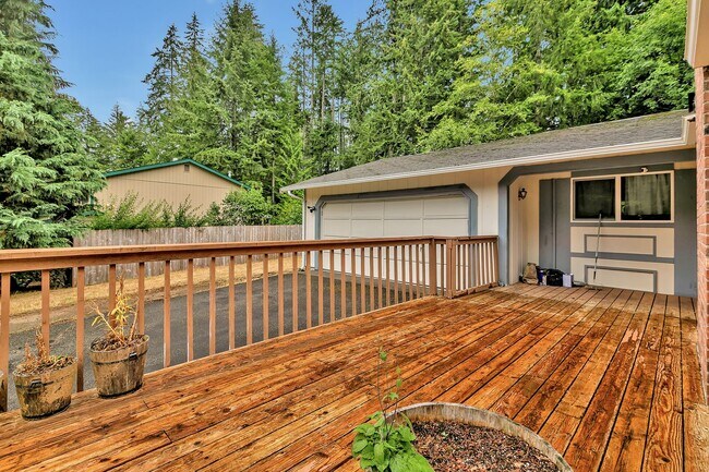 Foto del edificio - Spacious 3 Bedroom Home in Lacey