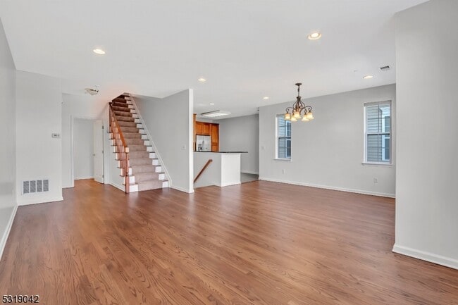 Foto del edificio - 16 Patriots Path