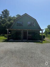 Building Photo - 15455 NW 100th Avenue Rd
