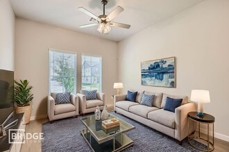 Building Photo - 1112 Hudson Wy