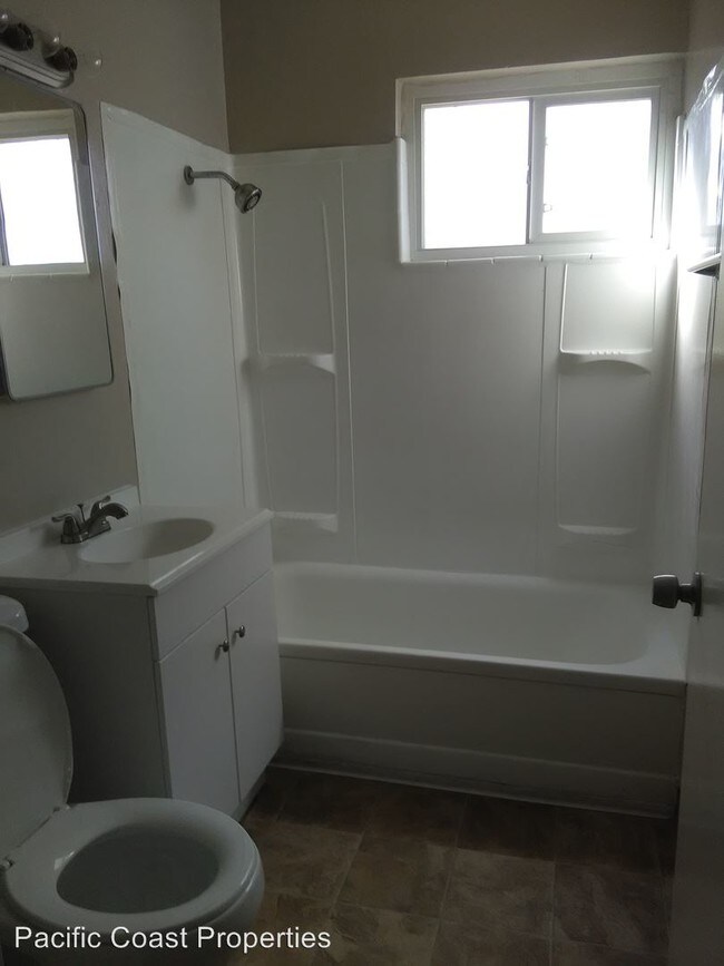 Foto del edificio - 2311-2315 Laramie Ln