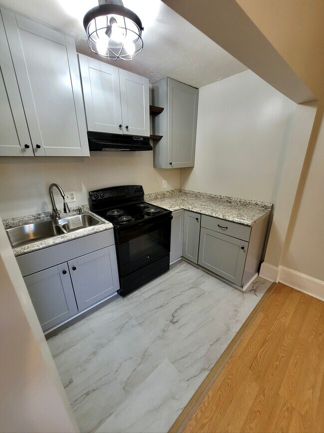 Foto del edificio - 63 Balm Grove Ave