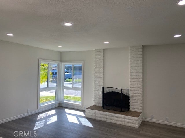 Building Photo - 24621 Dardania Ave