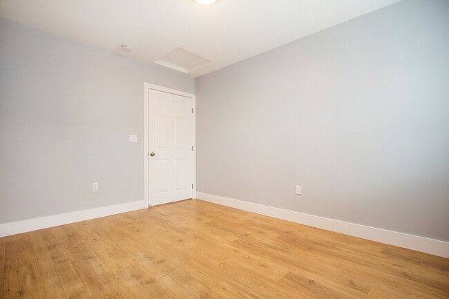 Photo - Olive Avenue Triplex Apartment