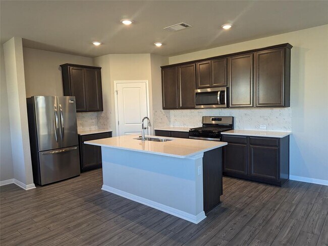 Building Photo - 513 Dayspring Cv