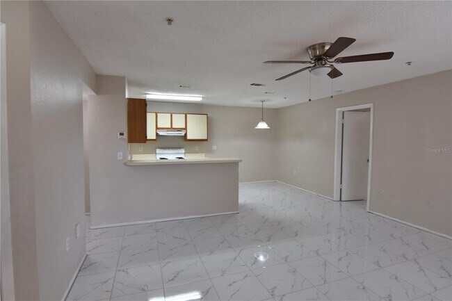 Foto del edificio - 637 Buoy Ln