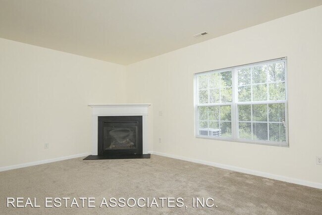 Building Photo - 4810 Swanns Mill Dr