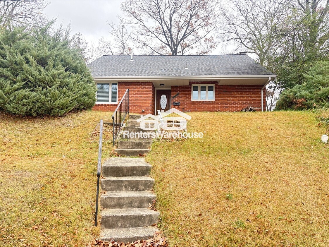 Primary Photo - 7223 16th Ave