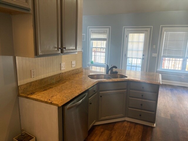 Foto del edificio - 2883 Victoria Falls Dr