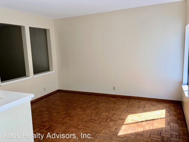 Building Photo - 3 br, 2.5 bath House - 943 La Mesa Terrace #D