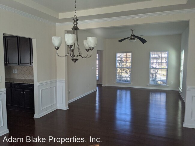 Building Photo - 6 br, 4 bath House - 4857 Pepper Drive