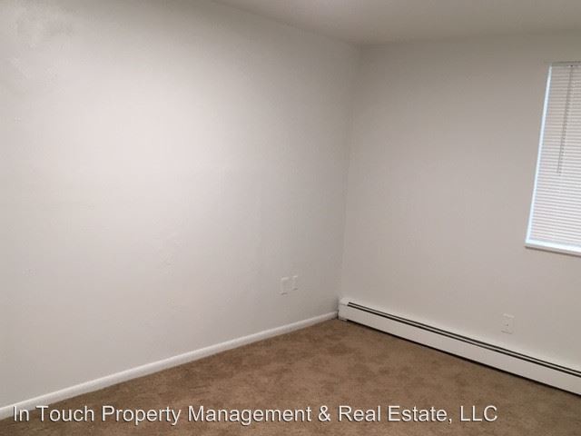 Building Photo - 1421 Moline St