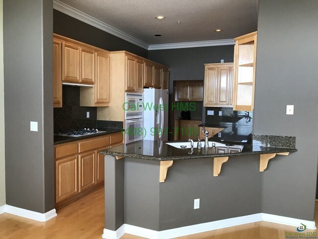 Building Photo - 112 Fox Sparrow Ln