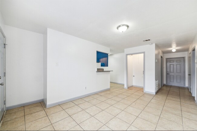 Foto del edificio - 6827 Chasewood Dr