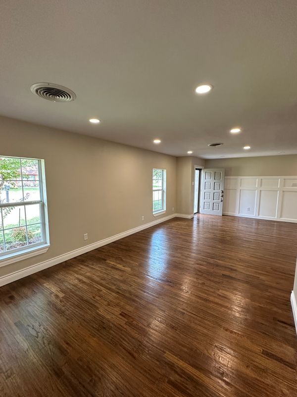 Building Photo - 104 Kingswood Dr