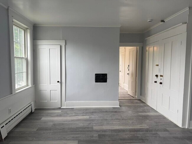 Foto del edificio - 155 N Main St