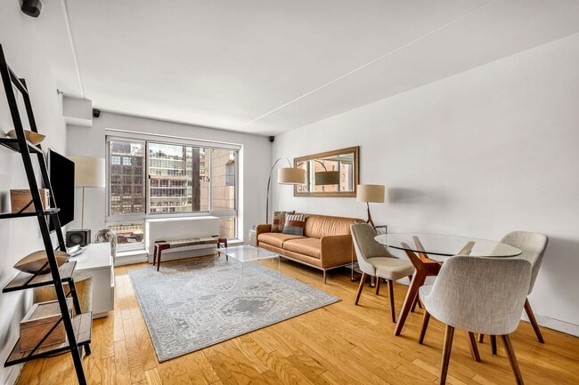 Photo - 555 W 23 St Apartment