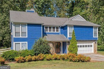 Building Photo - 990 Chapman Ln