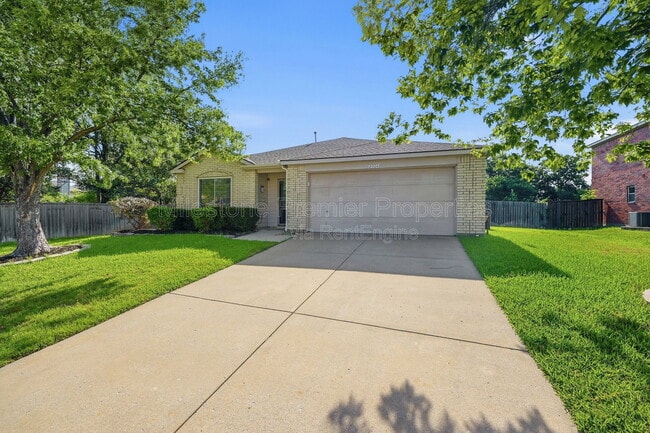Building Photo - 2304 Pheasant Run
