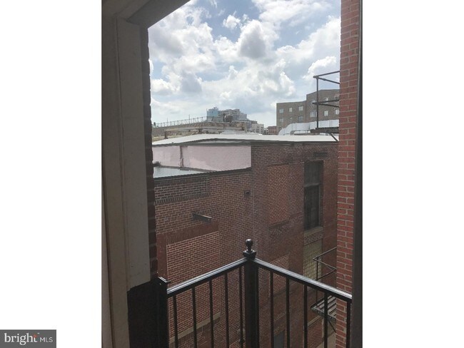 Foto del edificio - 52 N 2nd St