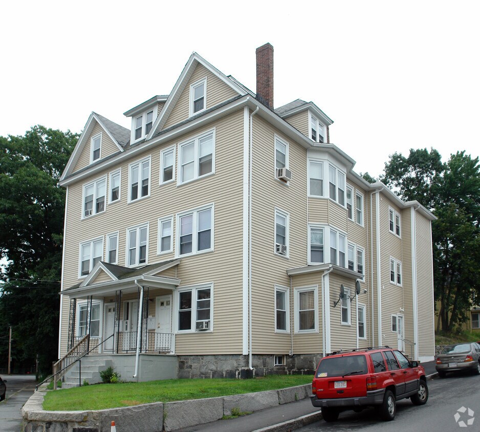 Primary Photo - 781 Lawrence St