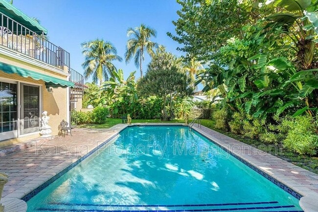 Photo - 194 Almeria Rd House