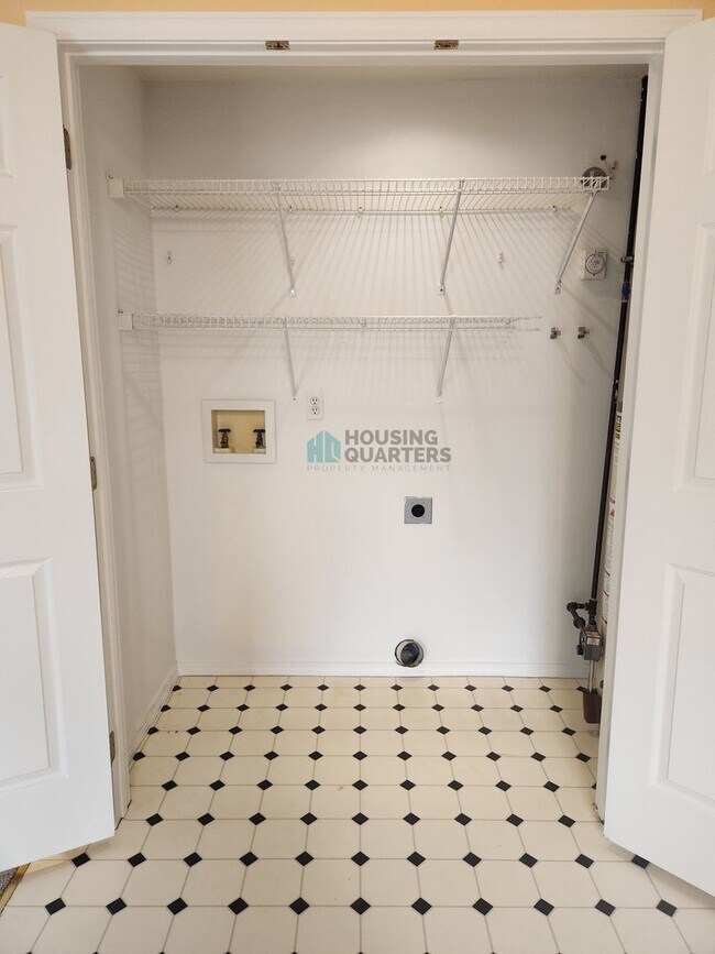 Foto del edificio - 12411 W 11th Ave