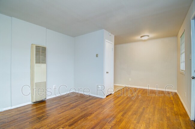 Foto del edificio - 774 Melrose St
